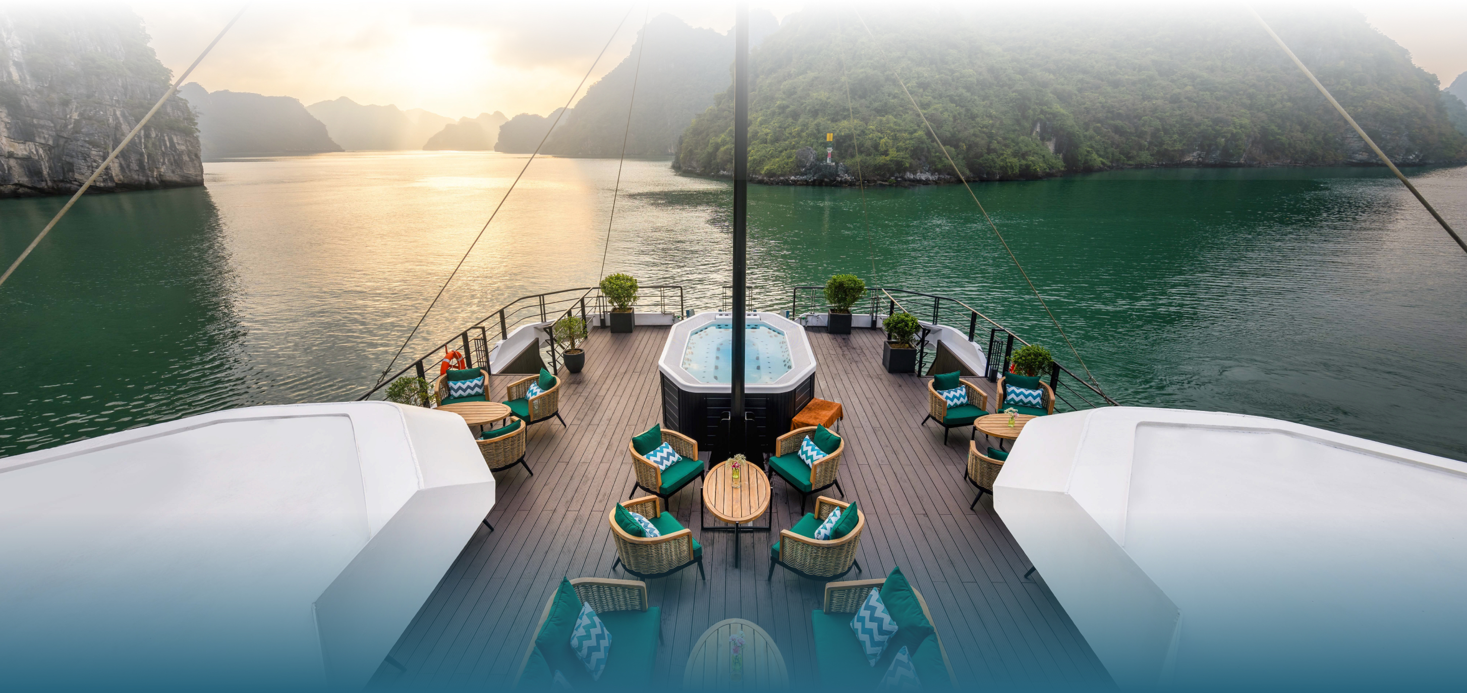 THE HALONG CATAMARAN PREMIUM DAY CRUISE