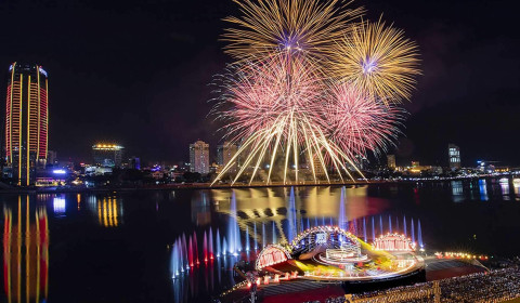 Experience the Spectacular 2025 Da Nang International Fireworks Festival!