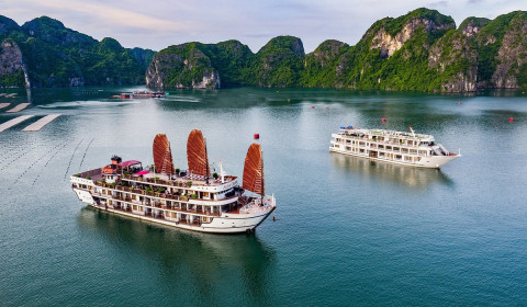 Best Luxury Cruises in Halong Bay for an Unforgettable Experience