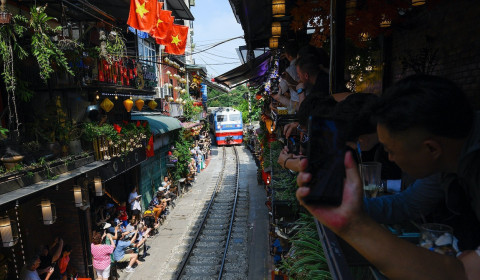 Hanoi Bans Train Street Tours: What Travelers Need to Know